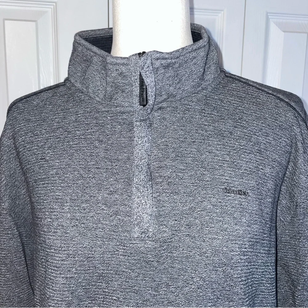 Calvin Klein long sleeve sweatshirt  size L - Picture 4 of 11